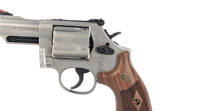 SMITH & WESSON 69 .44 MAGNUM - Image 4 of 23