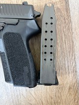 SIG SAUER SP2022 9MM LUGER (9x19 PARA) - Image 2 of 9