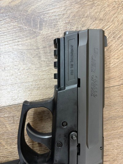 SIG SAUER SP2022 9MM LUGER (9x19 PARA) - Image 3 of 9