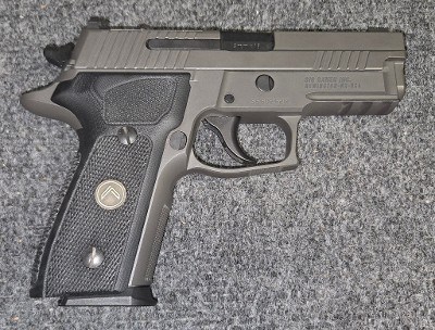 SIG SAUER P229 LEGION 9MM LUGER (9x19 PARA) - Image 2 of 10