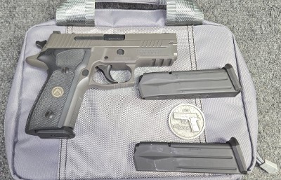 SIG SAUER P229 LEGION 9MM LUGER (9x19 PARA) - Image 6 of 10