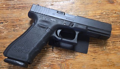 GLOCK G22 GEN4 .40 S&W - Image 2 of 2
