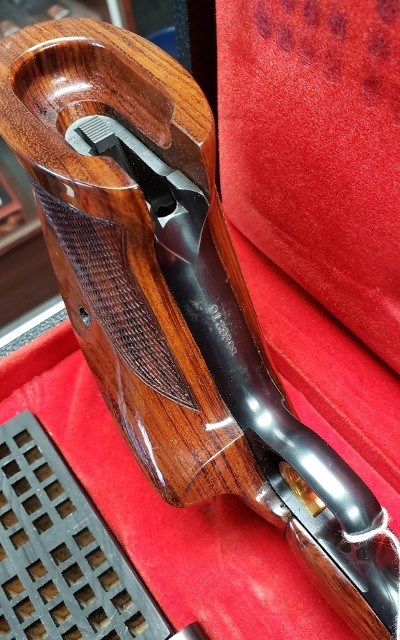 BROWNING MEDALIST .22 CAL - Image 5 of 7