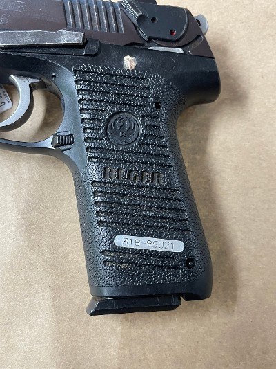 RUGER P95 9MM LUGER (9x19 PARA) - Image 2 of 7