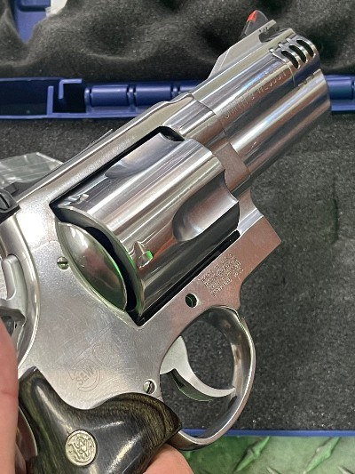 SMITH & WESSON 500 .500 S&W MAG - Image 4 of 6