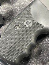 CHARTER ARMS BULLDOG .44 S&W SPECIAL - Image 6 of 6