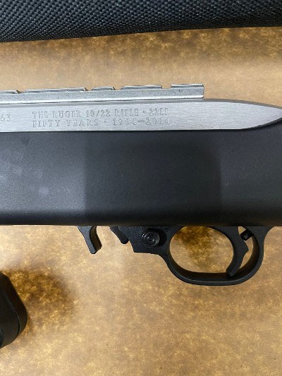RUGER 10/22 .22 LR - Image 4 of 7