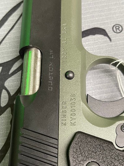 KIMBER 1911 CUSTOM LW .45 ACP - Image 5 of 6