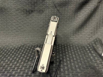 TAURUS PT 24/7 G2 .40 S&W - Image 2 of 4