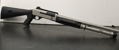 BENELLI M4 12 GA - Image 1 of 6
