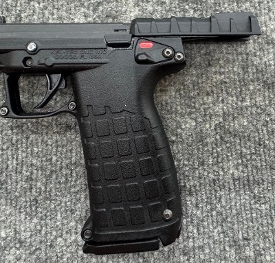 KELTEC PMR- 30 .22 WMR - Image 5 of 9