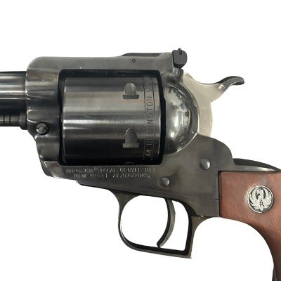 RUGER NEW MODEL BLACKHAWK .44 MAGNUM - Image 3 of 7