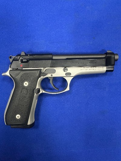 BERETTA 92FS 9MM LUGER (9x19 PARA) - Image 1 of 6