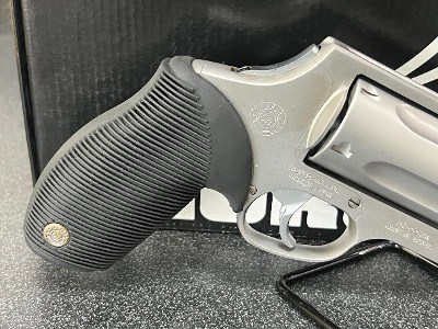 TAURUS JUDGE.45 LC/.410 GA - Image 5 of 11
