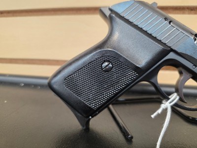 SIG SAUER P230 .380 ACP - Image 6 of 11