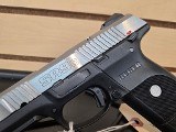 RUGER SR9C 9MM LUGER (9x19 PARA) - Image 3 of 11