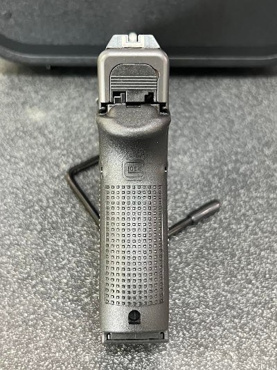 GLOCK G19 GEN 4 9MM LUGER (9x19 PARA) - Image 7 of 12