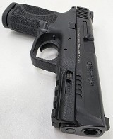 SMITH & WESSON M&P 40 M2.0 40 Smith & Wesson - Image 4 of 9