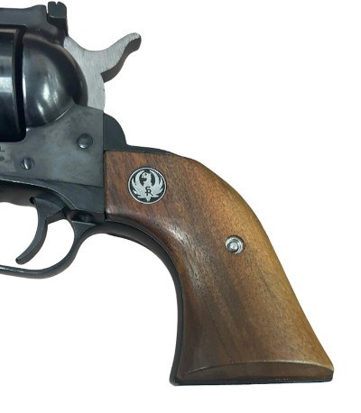RUGER NEW MODEL BLACKHAWK .357 MAG/9MM - Image 4 of 7