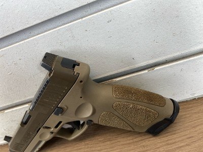 TAURUS G3 TORO G3 TACTICAL 9MM LUGER (9x19 PARA) - Image 3 of 11