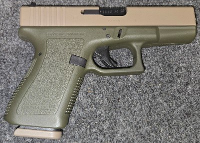 GLOCK G23 .40 CALIBER - Image 2 of 5