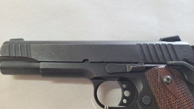 TAURUS 1911 .45 ACP - Image 10 of 11
