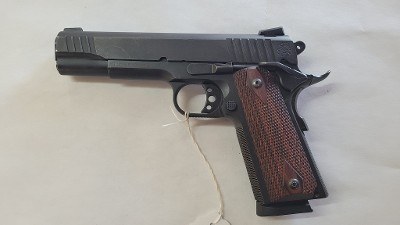 TAURUS 1911 .45 ACP - Image 1 of 11