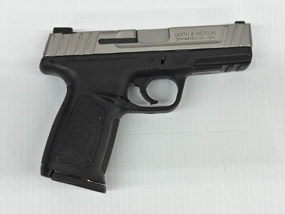 SMITH & WESSON SD9 VE 9MM LUGER (9x19 PARA) - Image 4 of 6