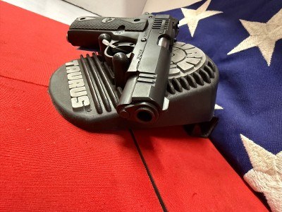 ROCK ISLAND ARMORY M1911 BABY ROCK .380 ACP - Image 4 of 5