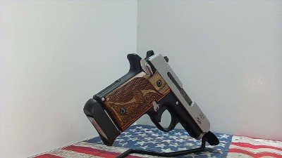 SIG SAUER P938 SAS 9MM LUGER (9x19 PARA) - Image 4 of 12