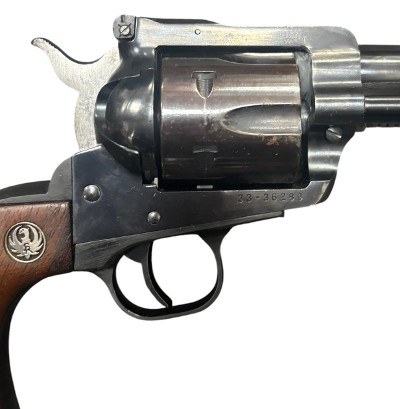 RUGER NEW MODEL BLACKHAWK .357 MAG - Image 7 of 8