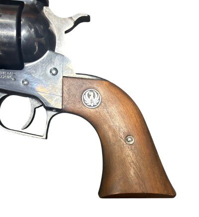RUGER NEW MODEL BLACKHAWK .357 MAX - Image 5 of 8