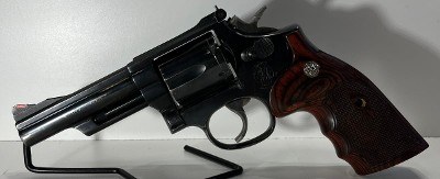 SMITH & WESSON 19-6 .357 MAG - Image 1 of 5
