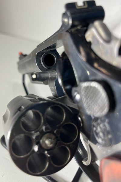 SMITH & WESSON 19-6 .357 MAG - Image 4 of 5