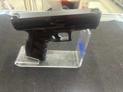 TAURUS TS9 9MM LUGER (9x19 PARA) - Image 2 of 7
