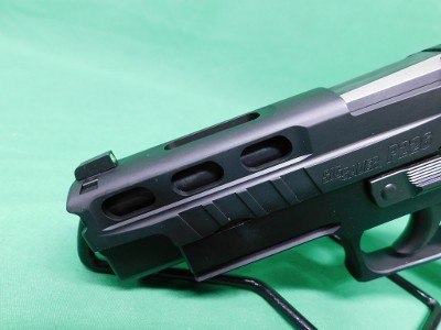 SIG SAUER P226 PRO-CUT 9MM LUGER (9X19 PARA) - Image 5 of 7