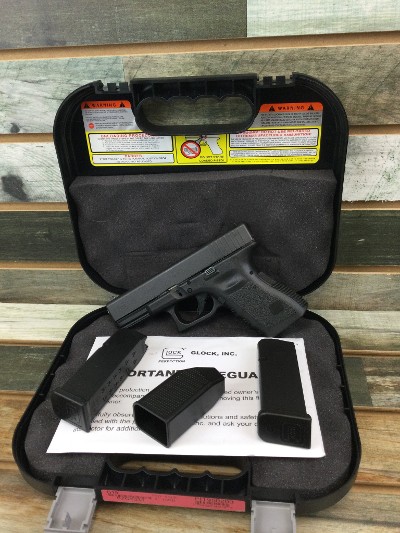 GLOCK 19 GEN 3 9MM LUGER (9x19 PARA) - Image 1 of 5