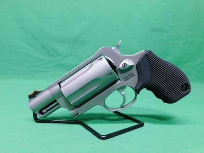 TAURUS JUDGE PUBLIC DEFENDER .45 LC/.410 GA