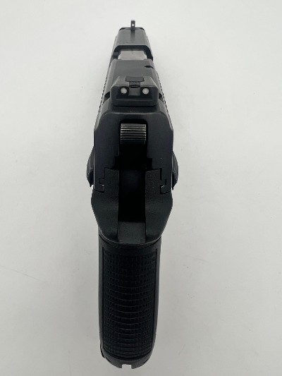 TAURUS PT840 .40 CALIBER - Image 3 of 7