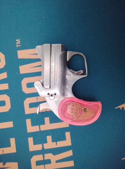 BOND ARMS MAMA BEAR .38 SPECIAL/.357 MAGNUM - Image 2 of 3