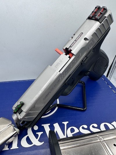 SMITH & WESSON SD9 VE 9MM LUGER (9x19 PARA) - Image 4 of 4