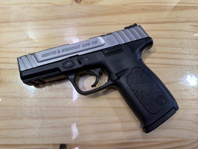 SMITH & WESSON SD9 VE 9MM LUGER (9x19 PARA) - Image 1 of 4