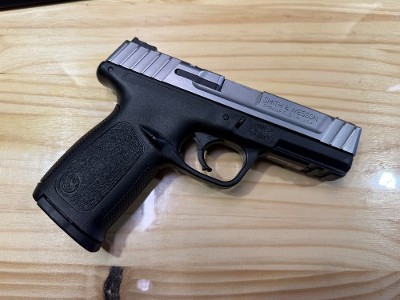 SMITH & WESSON SD9 VE 9MM LUGER (9x19 PARA) - Image 2 of 4