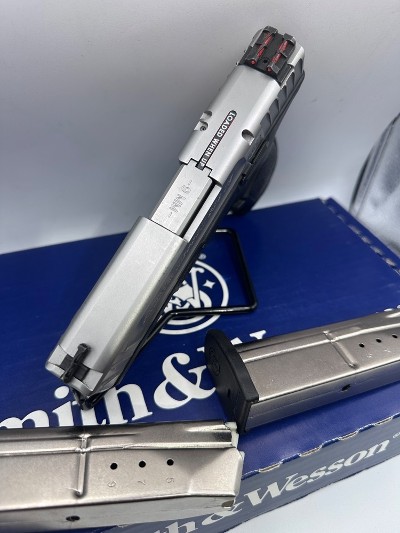 SMITH & WESSON SD9 VE 9MM LUGER (9x19 PARA) - Image 4 of 4