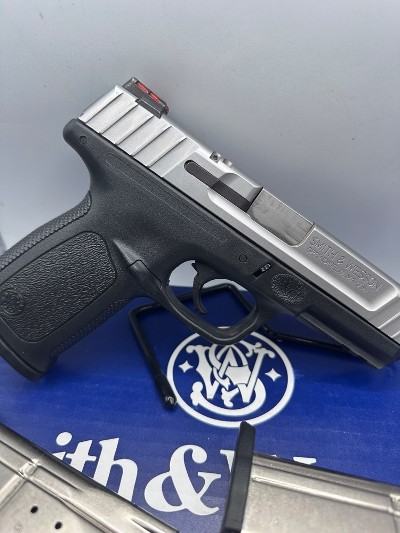 SMITH & WESSON SD9 VE 9MM LUGER (9x19 PARA) - Image 2 of 4