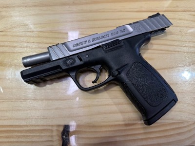 SMITH & WESSON SD9 VE 9MM LUGER (9x19 PARA) - Image 2 of 4