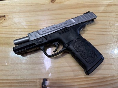 SMITH & WESSON SD9 VE 9MM LUGER (9x19 PARA) - Image 3 of 4