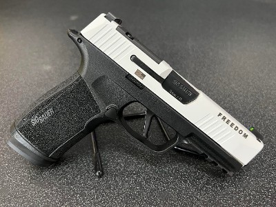 SIG SAUER P365 X MACRO 9MM LUGER (9x19 PARA) - Image 1 of 11