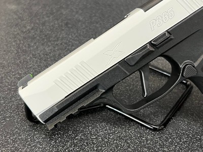 SIG SAUER P365 X MACRO 9MM LUGER (9x19 PARA) - Image 5 of 11