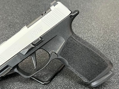 SIG SAUER P365 X MACRO 9MM LUGER (9x19 PARA) - Image 6 of 11